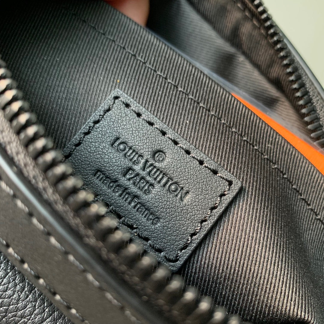 LOU FASTLINE MESSENGER BAG