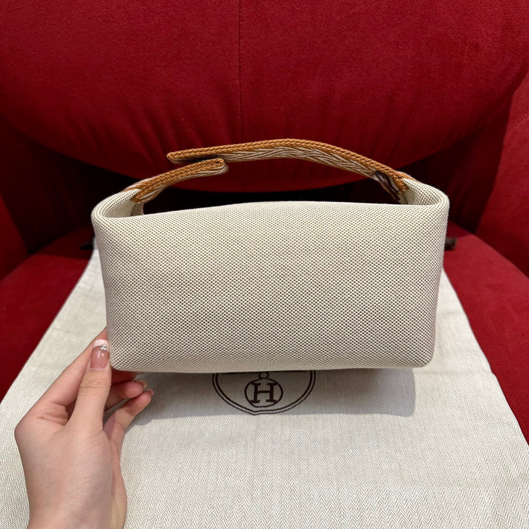 HERM BRIDE-A-BRAC CASE