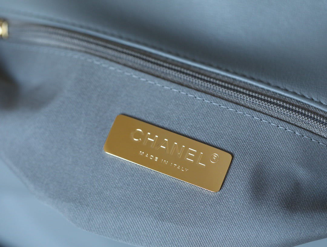 CC 19 BAG