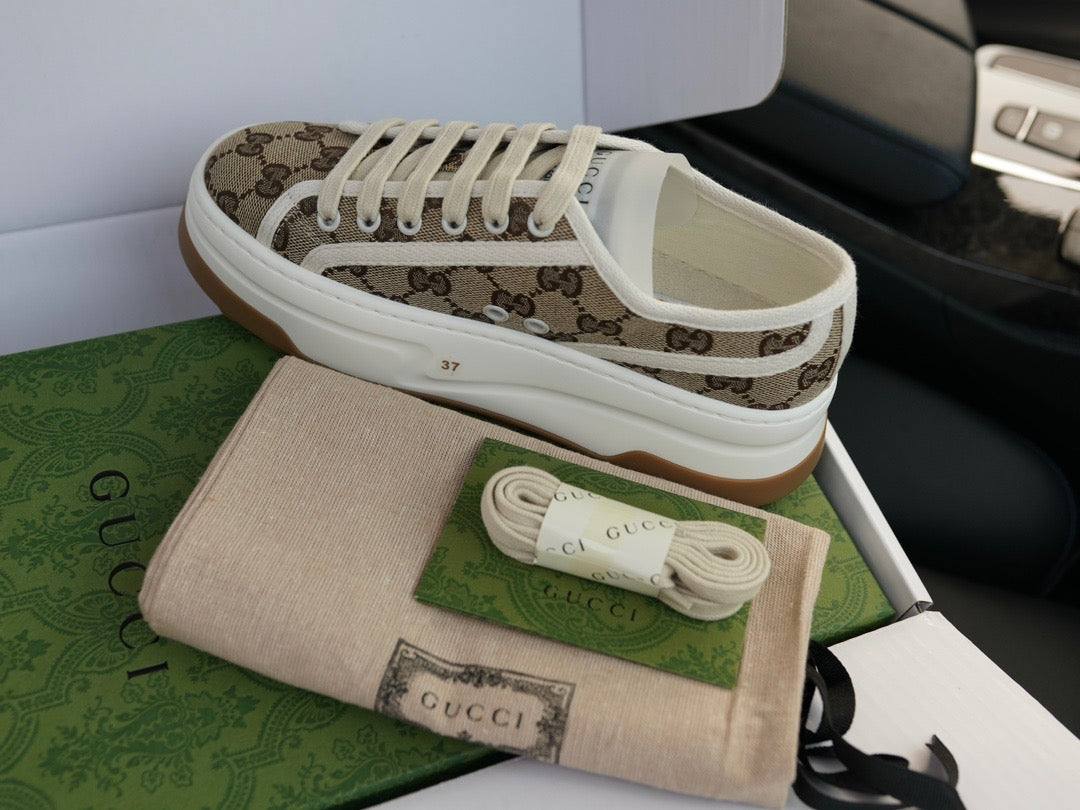 GG TENNIS TRAINERS