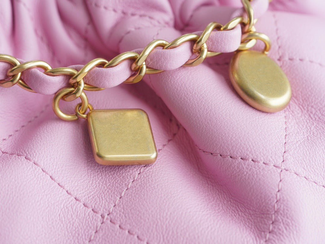 CC SMALL BUCKET BAG
