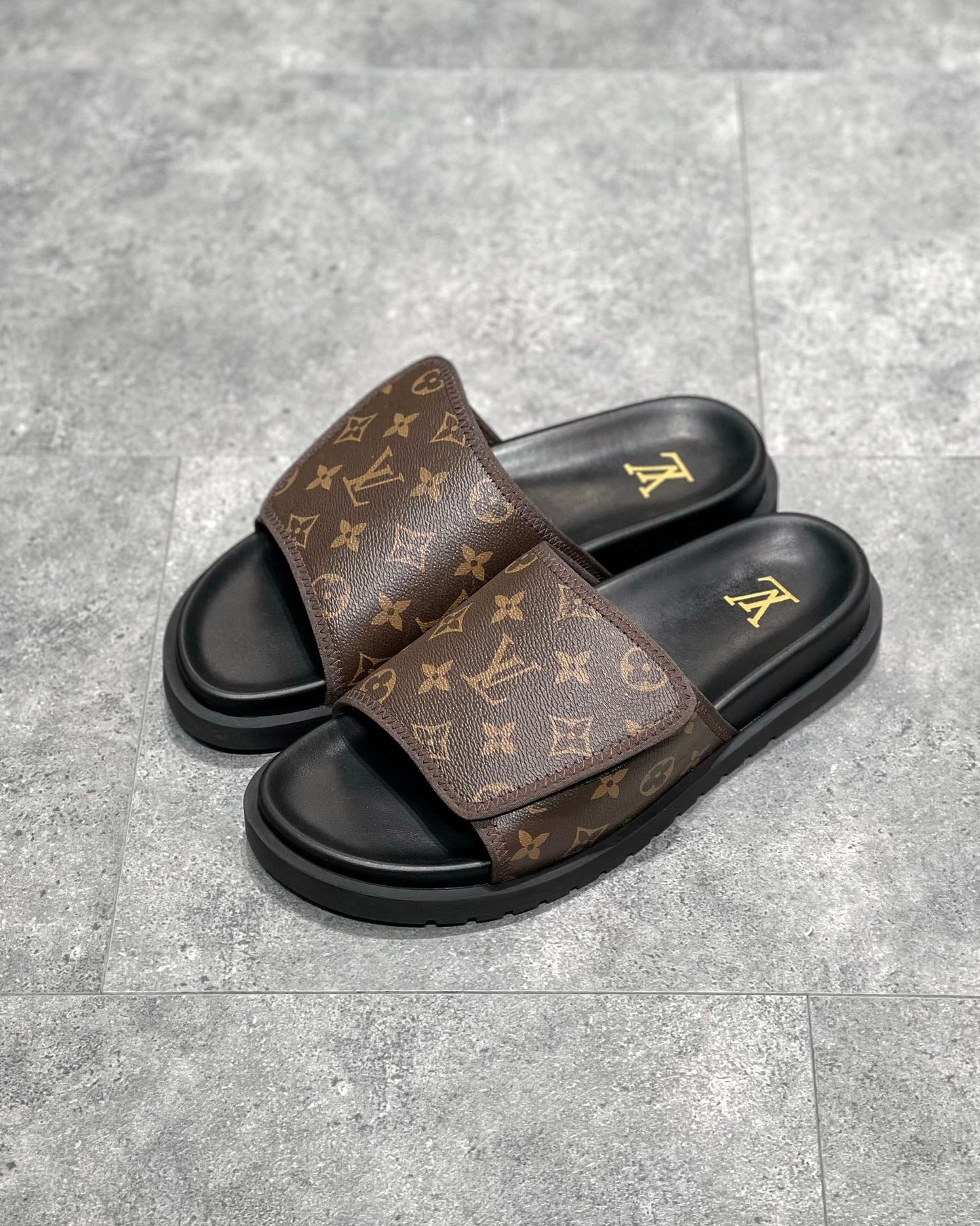 LOU MIAMI MULES