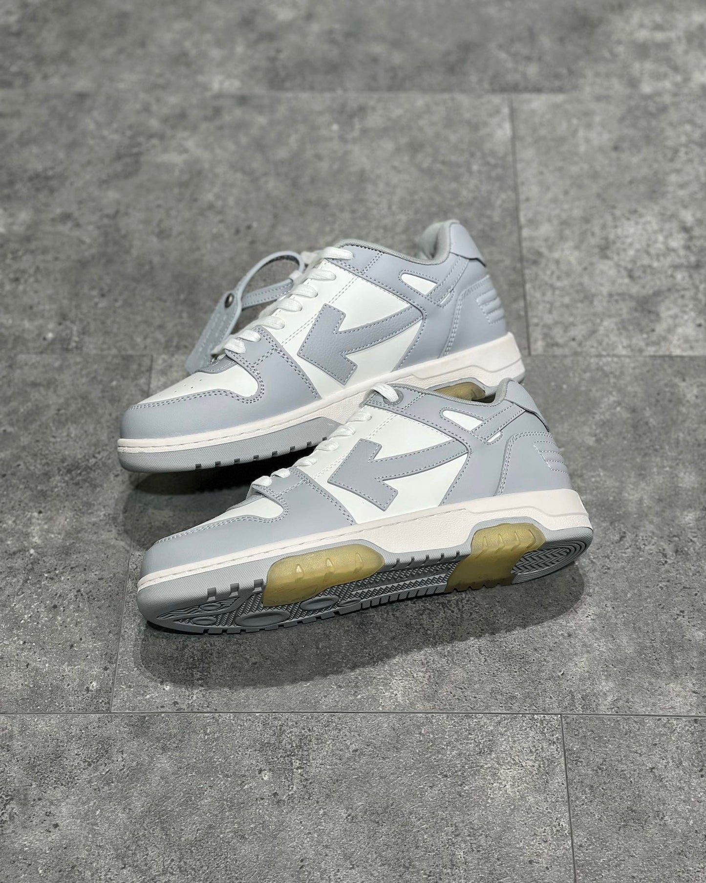 OFF W OUT OF OFFICE SNEAKERS