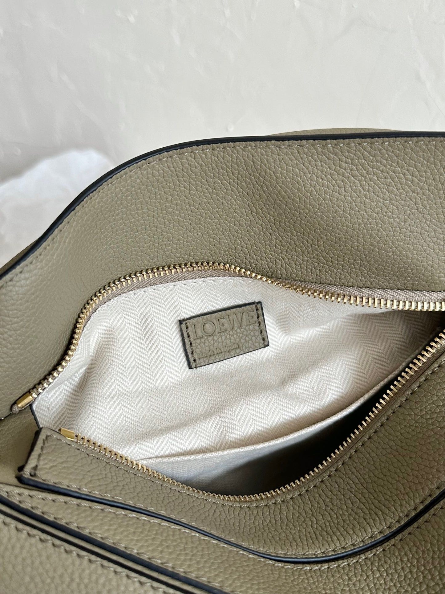 LOEW SMALL PUZZLE EDGE BAG
