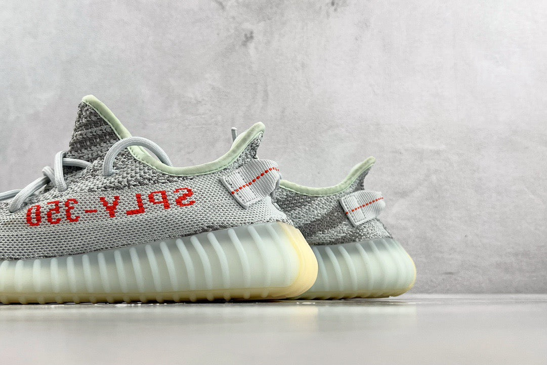 YEEZY BOOST 350 V2