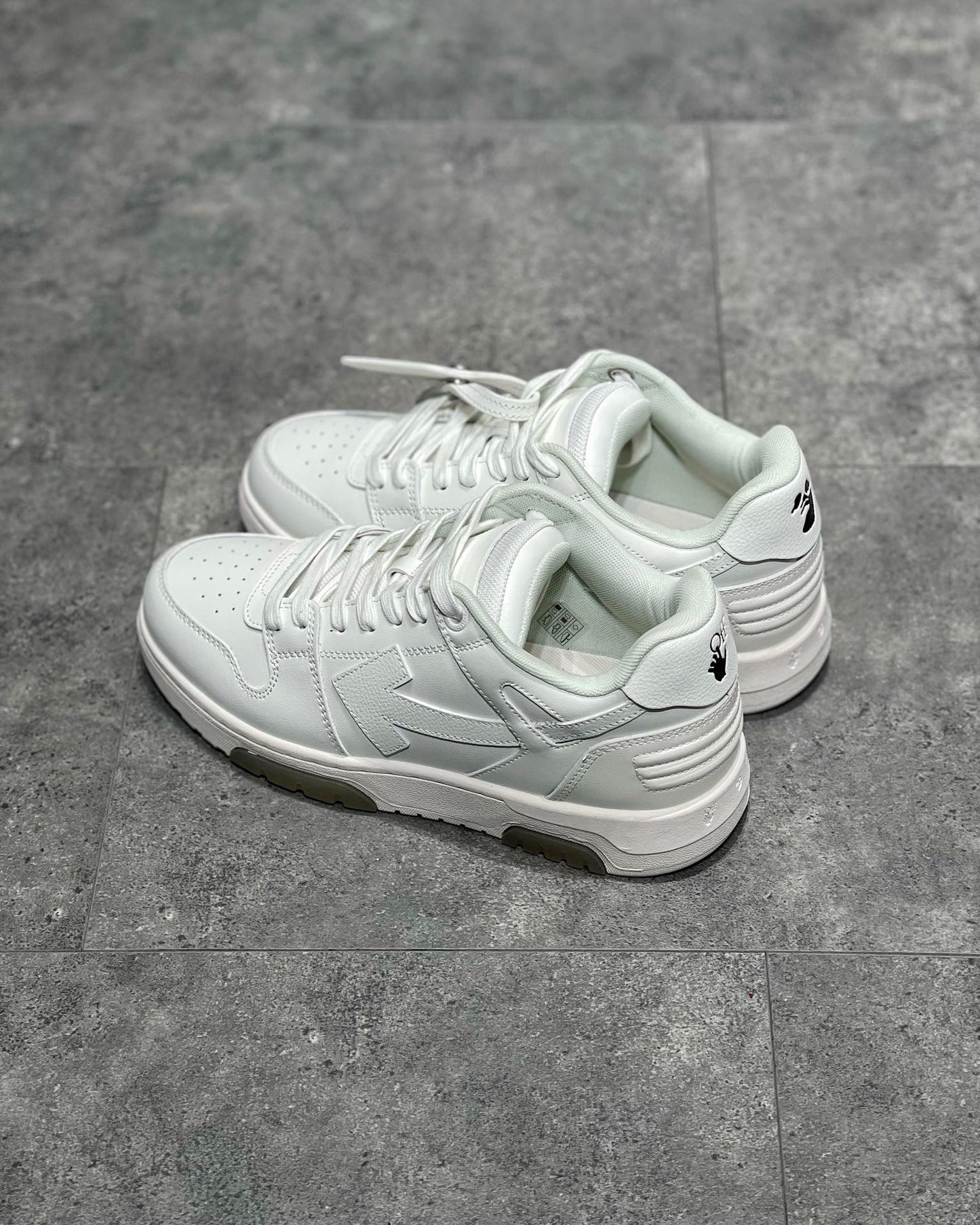 OFF W OUT OF OFFICE SNEAKERS