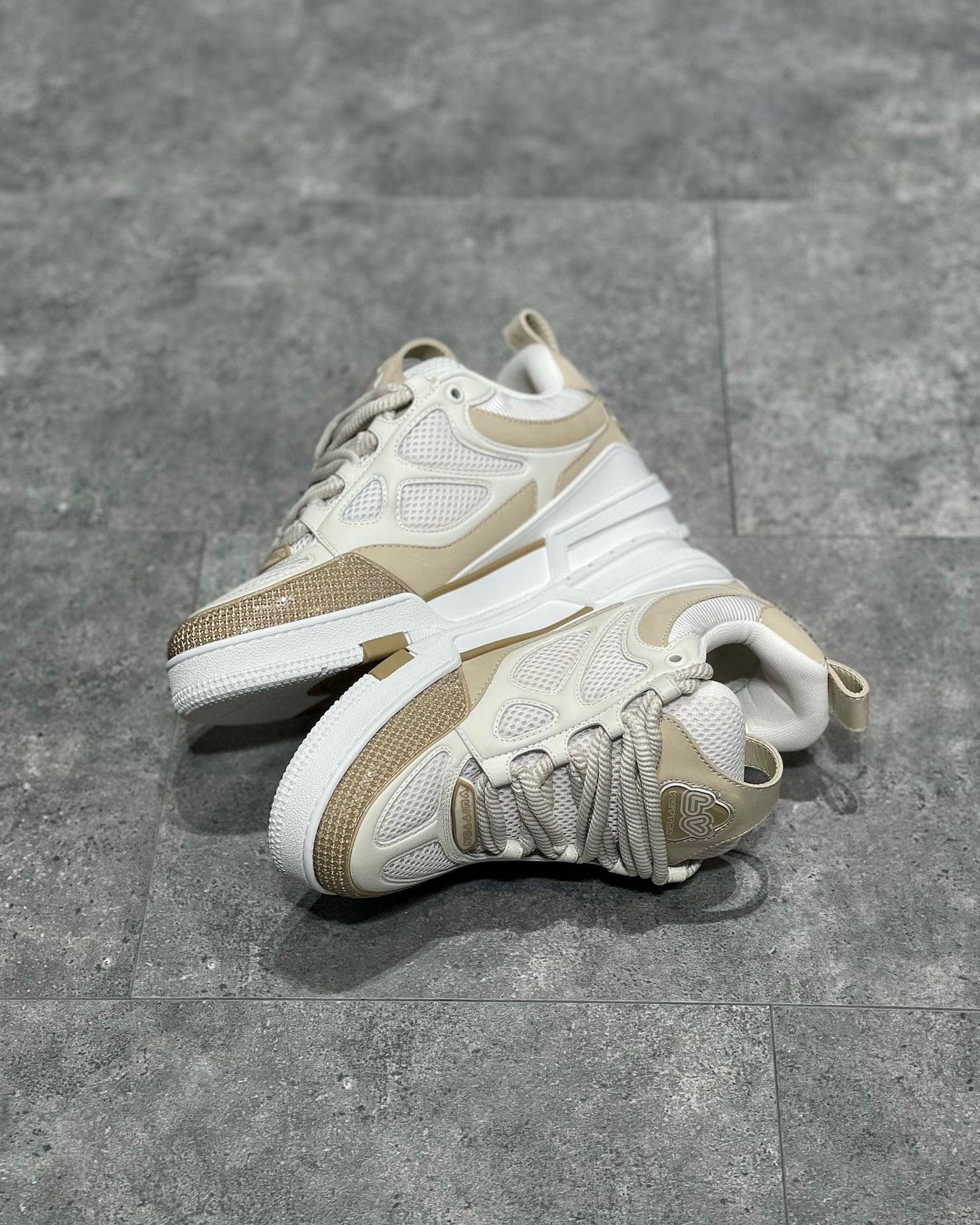 LOU TRAINERS