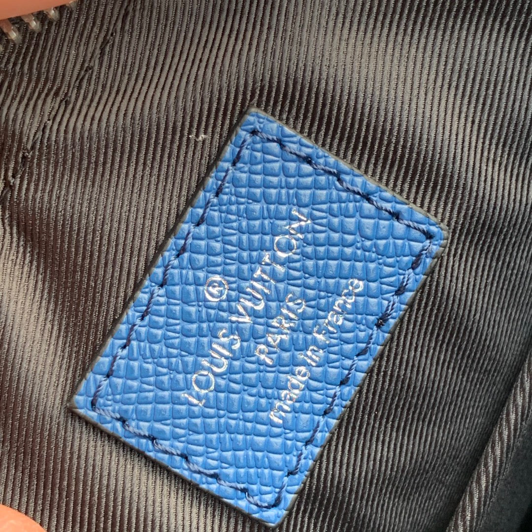 LOU TRIO MESSENGER BAG