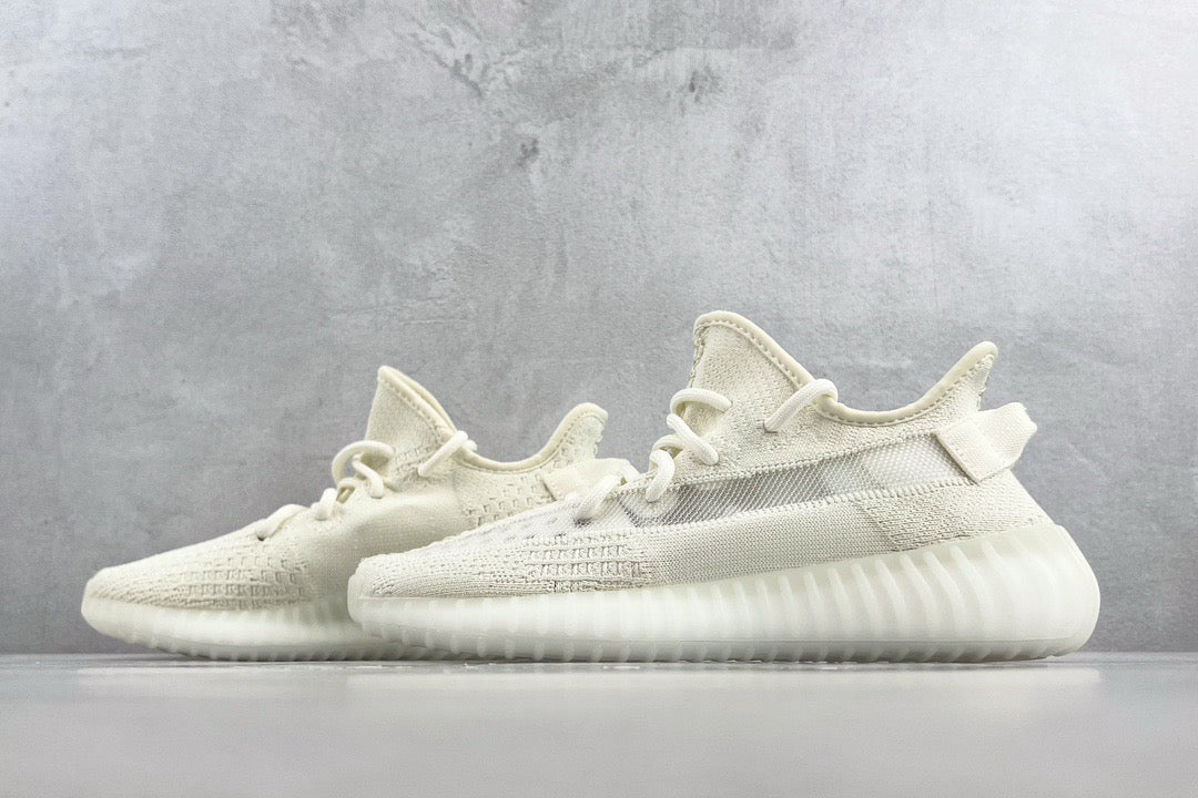 YEEZY BOOST 350 V2