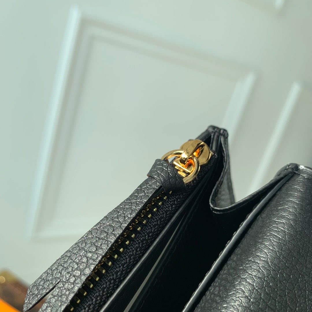 LOU EMILIE WALLET