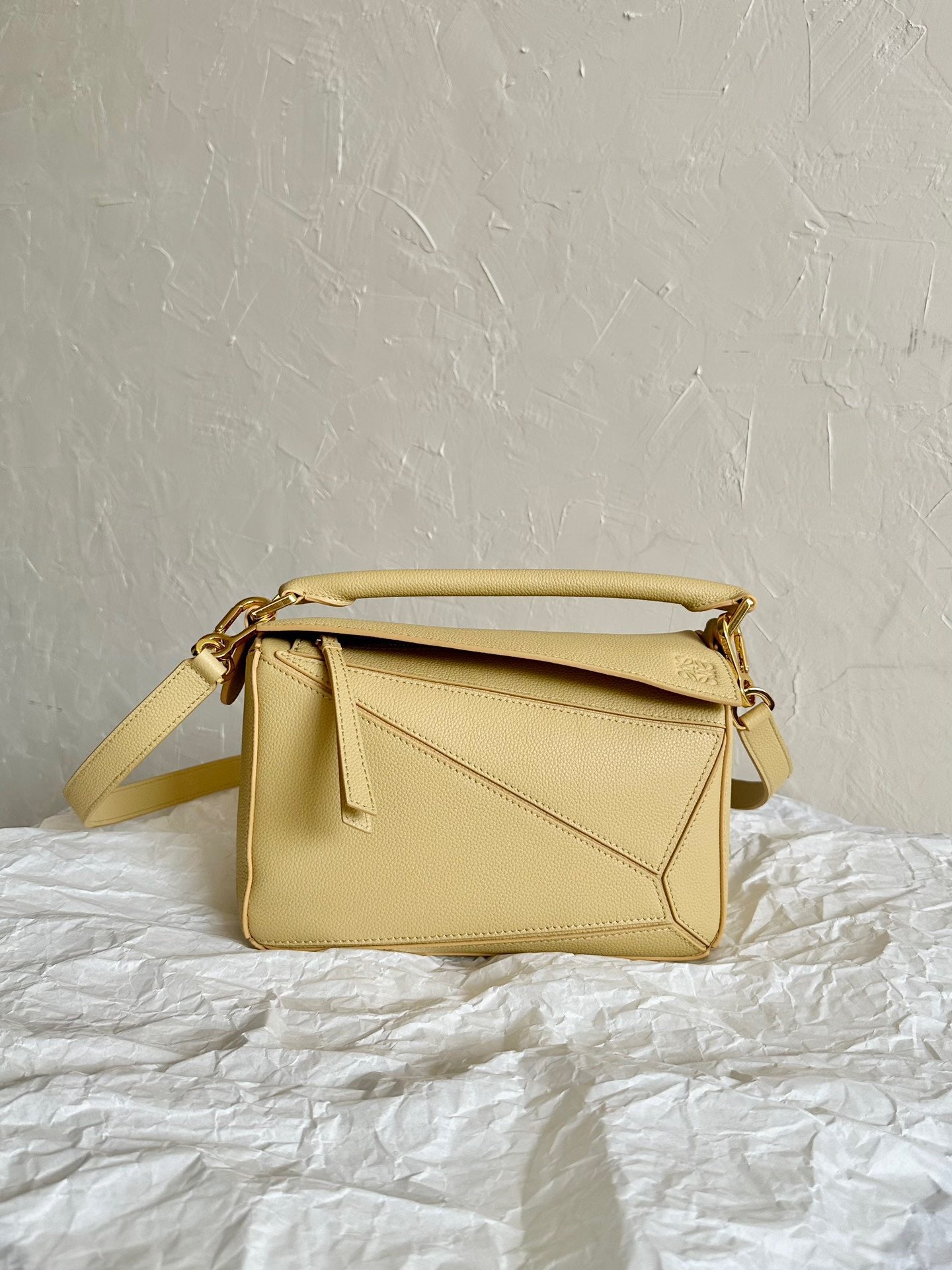 LOEW SMALL PUZZLE EDGE BAG