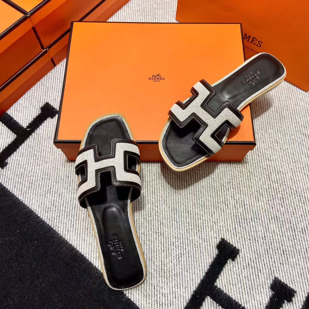 HERM ORAN SANDALS