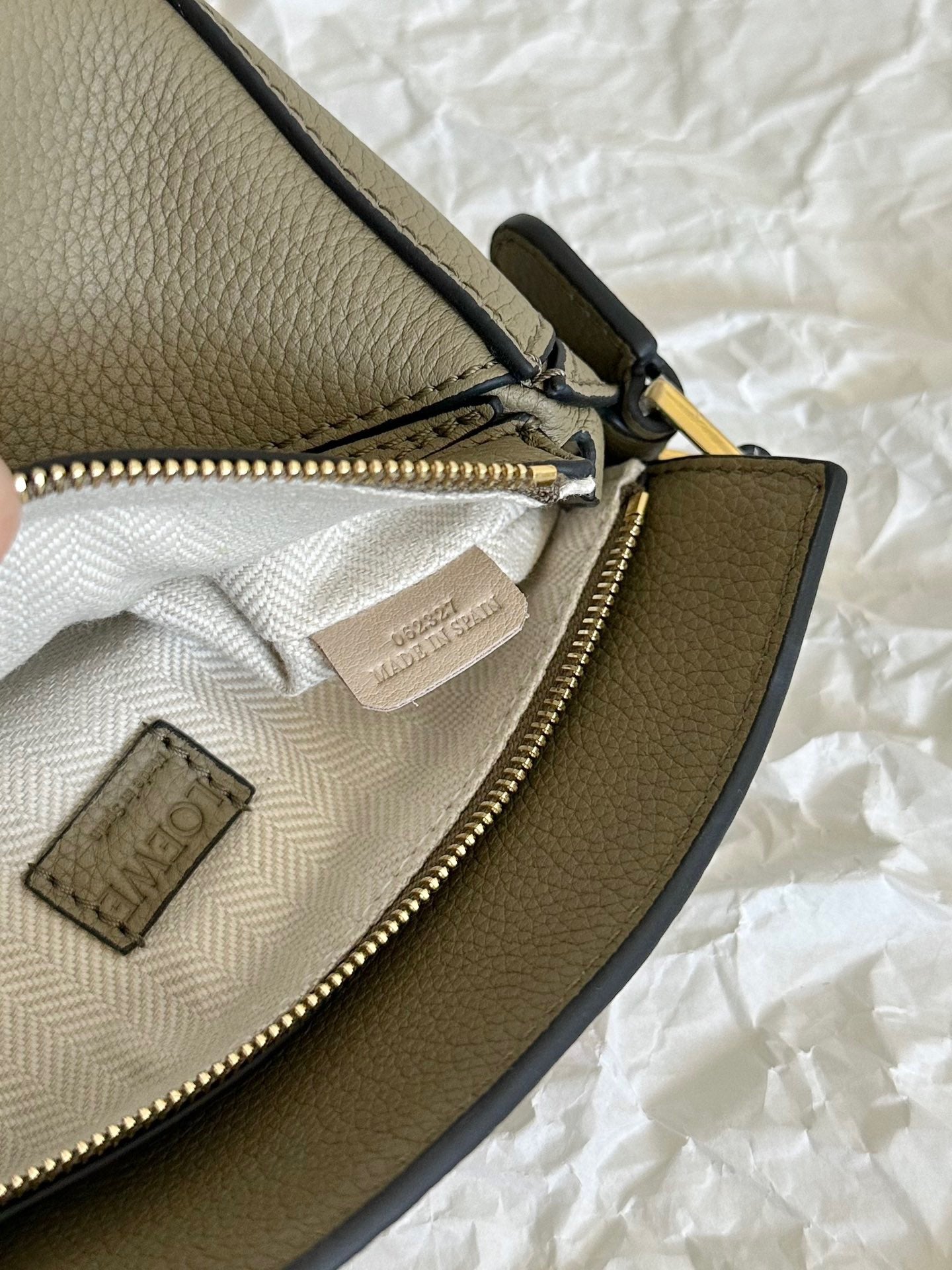 LOEW MINI PUZZLE EDGE BAG