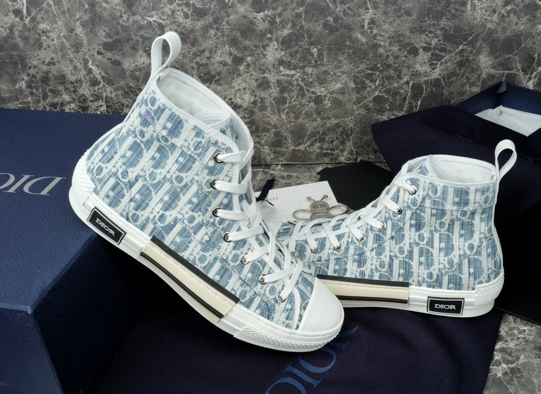 CD B23 SNEAKERS