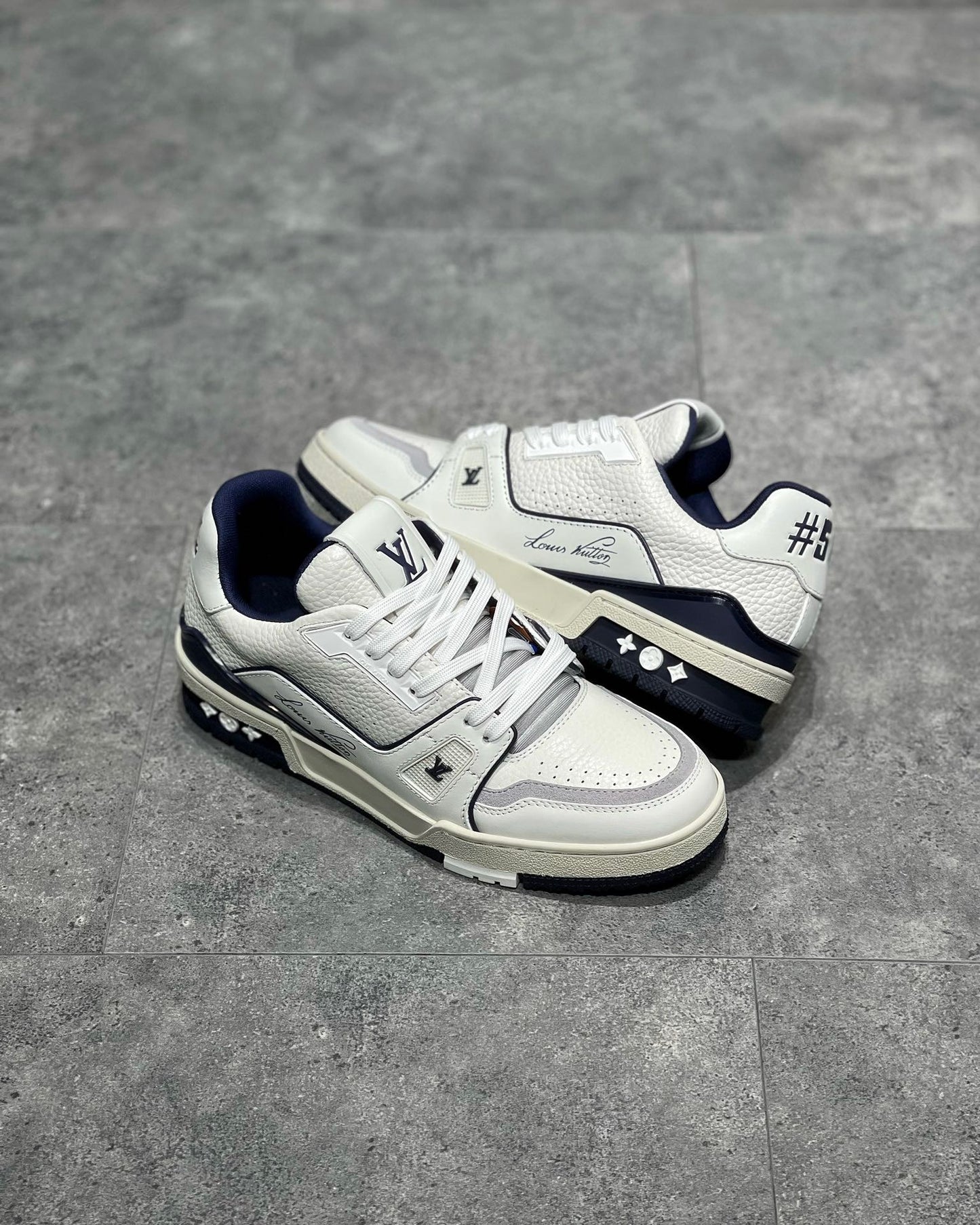 LOU TRAINERS