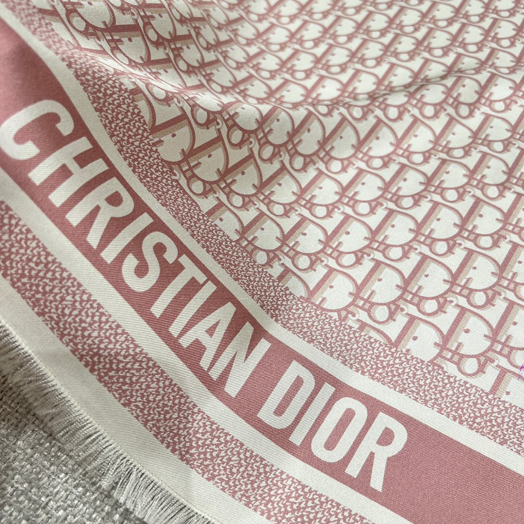 CD SCARVE