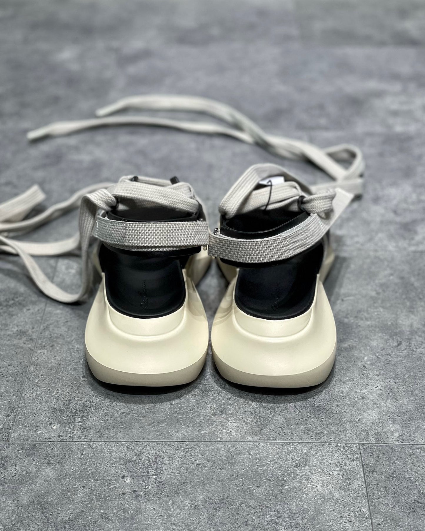 RICK O SNEAKERS