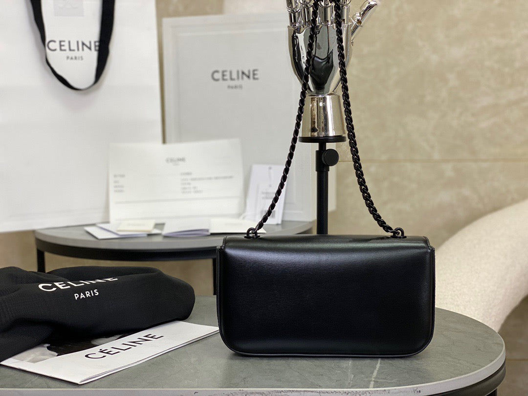 CEL TRIOMPHE SHOULDER BAG