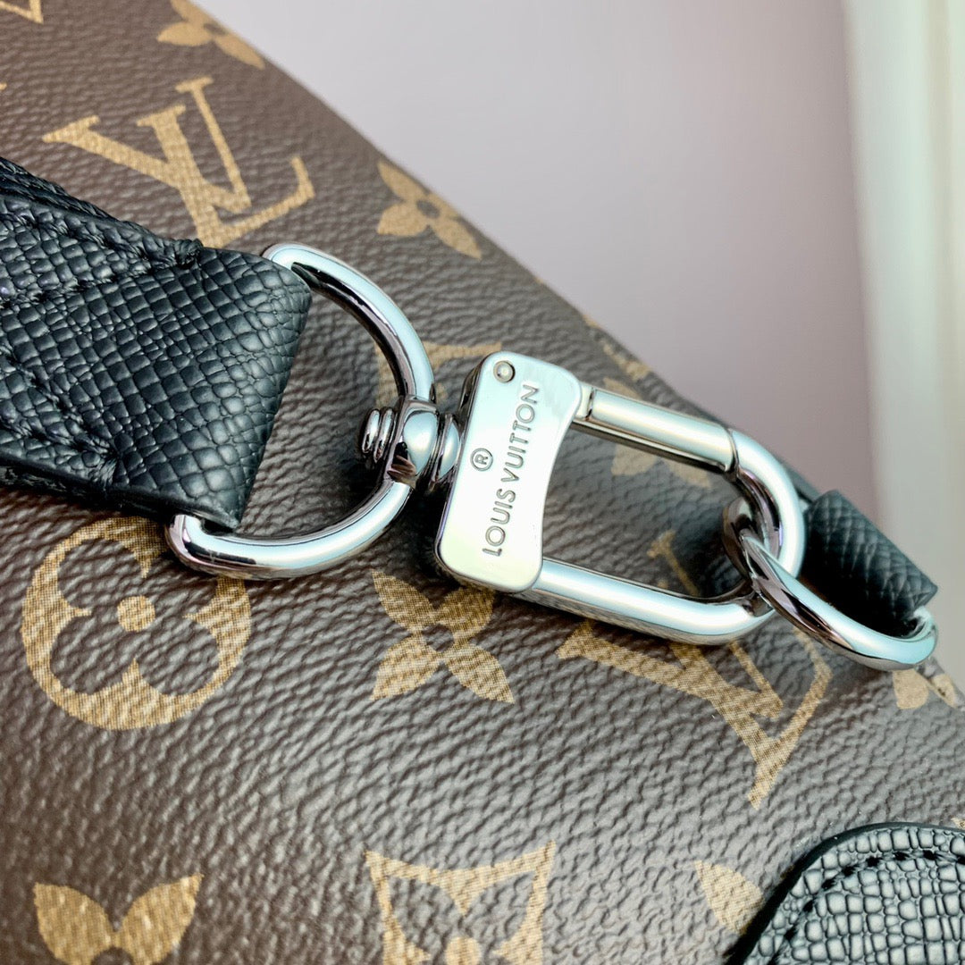 LOU DUO SLING BAG