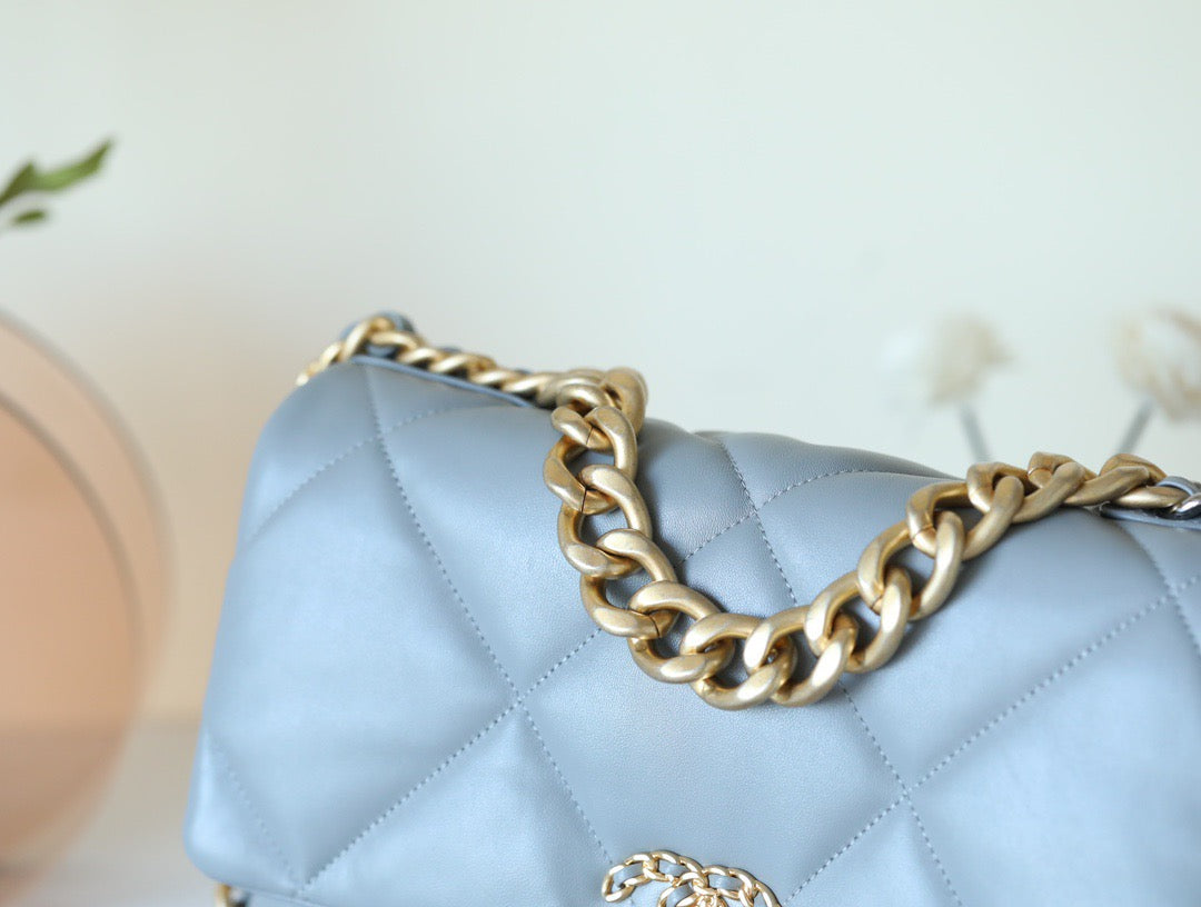 CC 19 BAG