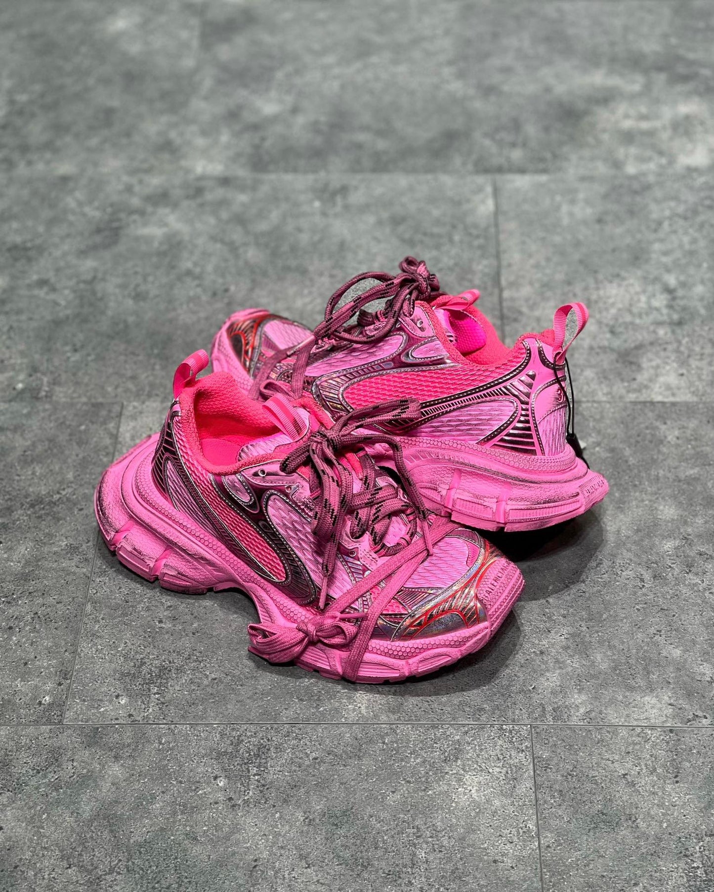 BAL 3XL TRAINERS