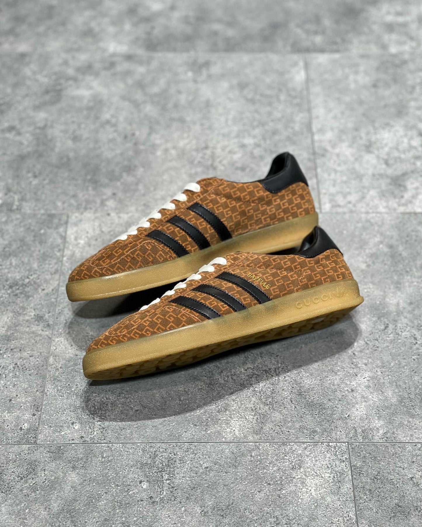 GG x ADID GAZELLE SNEAKER