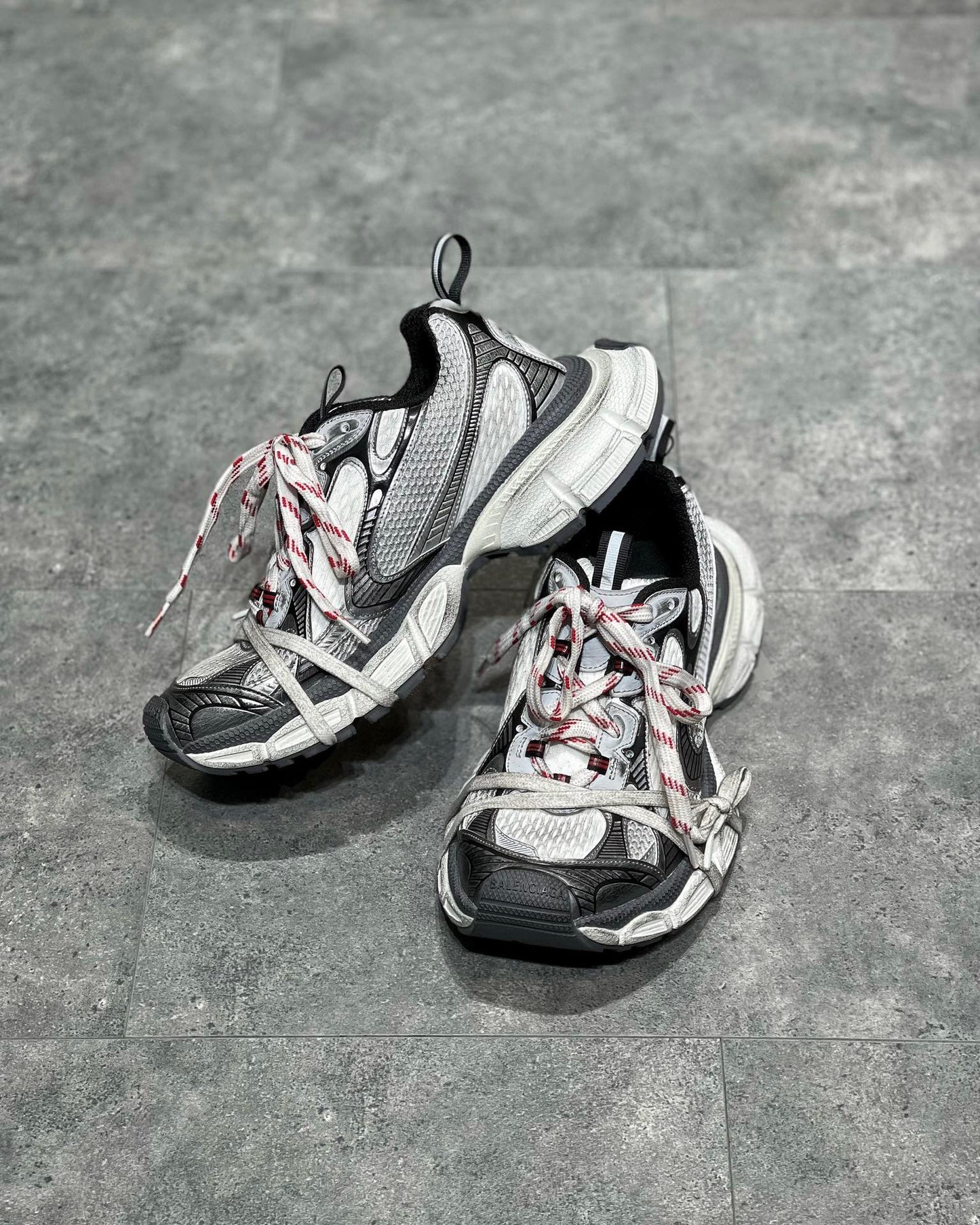 BAL 3XL TRAINERS