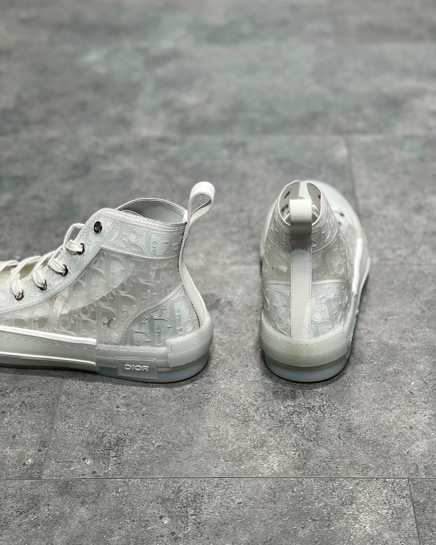 CD B23 SNEAKERS