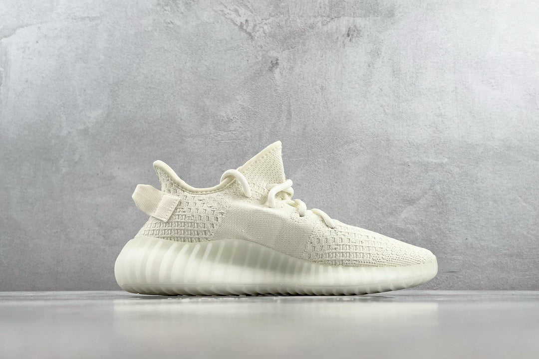 YEEZY BOOST 350 V2