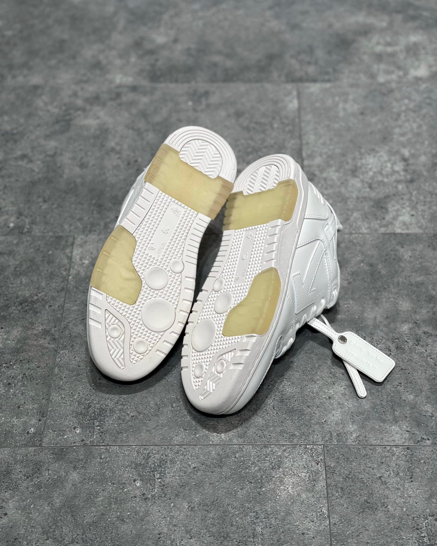 OFF W OUT OF OFFICE SNEAKERS