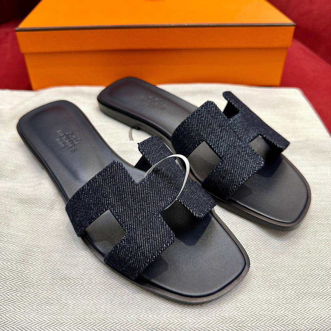 HERM ORAN SANDALS
