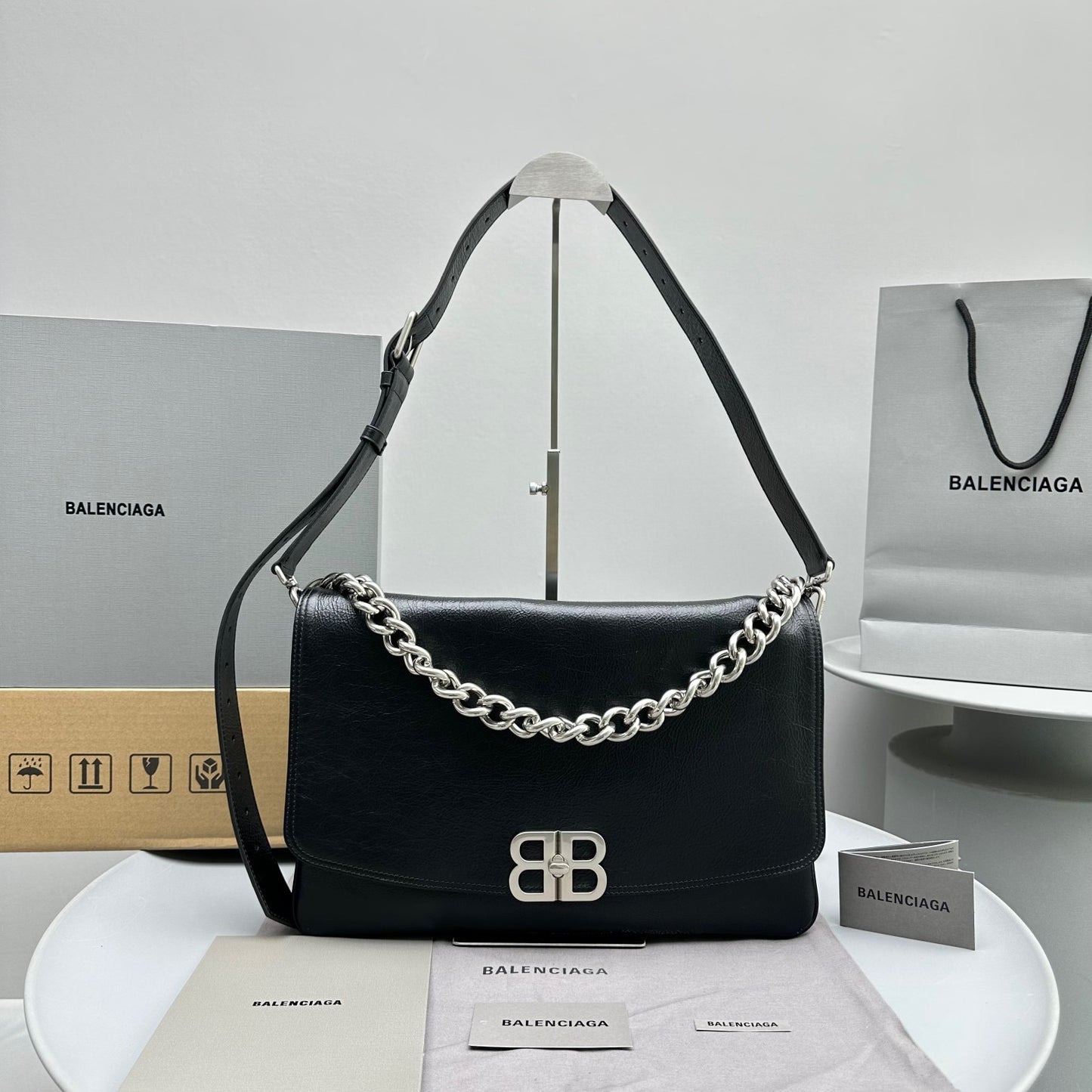 BAL BB SOFT LARGE FLAP BAG