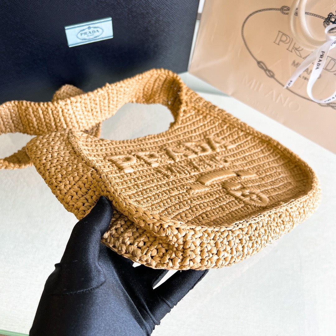 PD CROCHET TOTE BAG