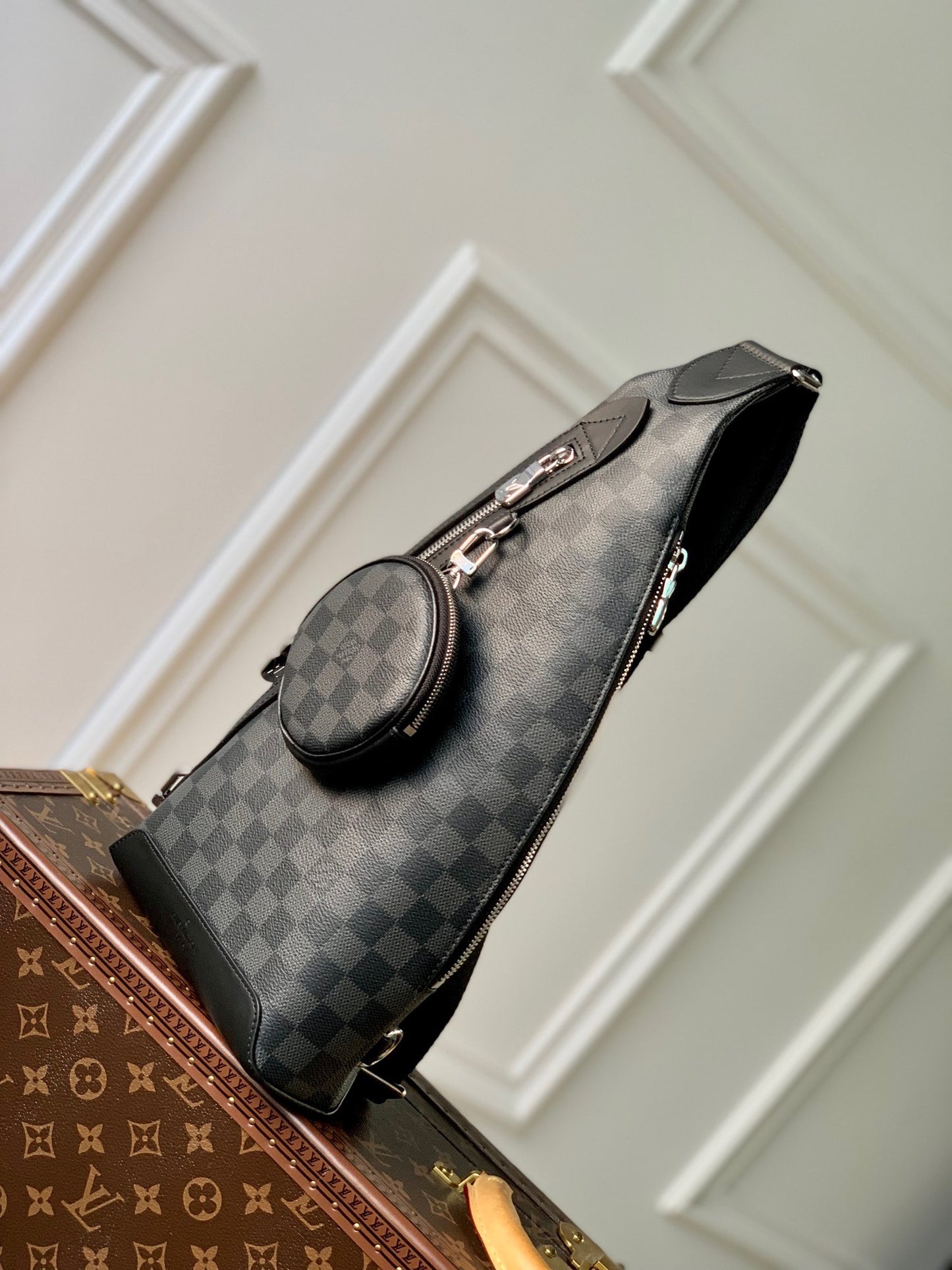 LOU DUO SLING BAG