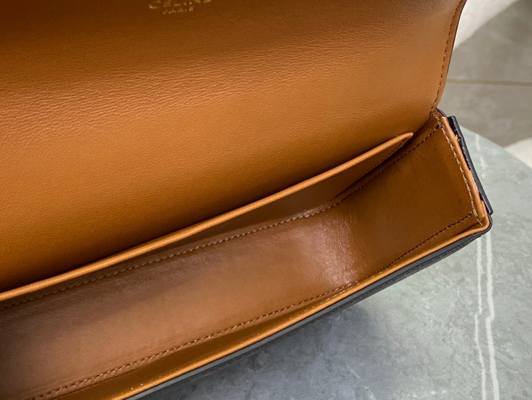 CEL TRIOMPHE SHOULDER BAG