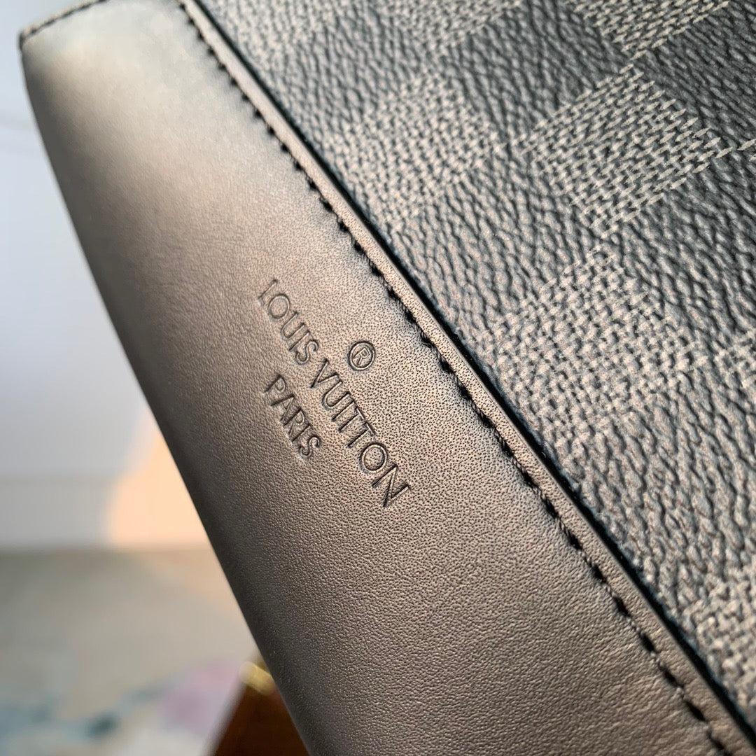 LOU DUO SLING BAG