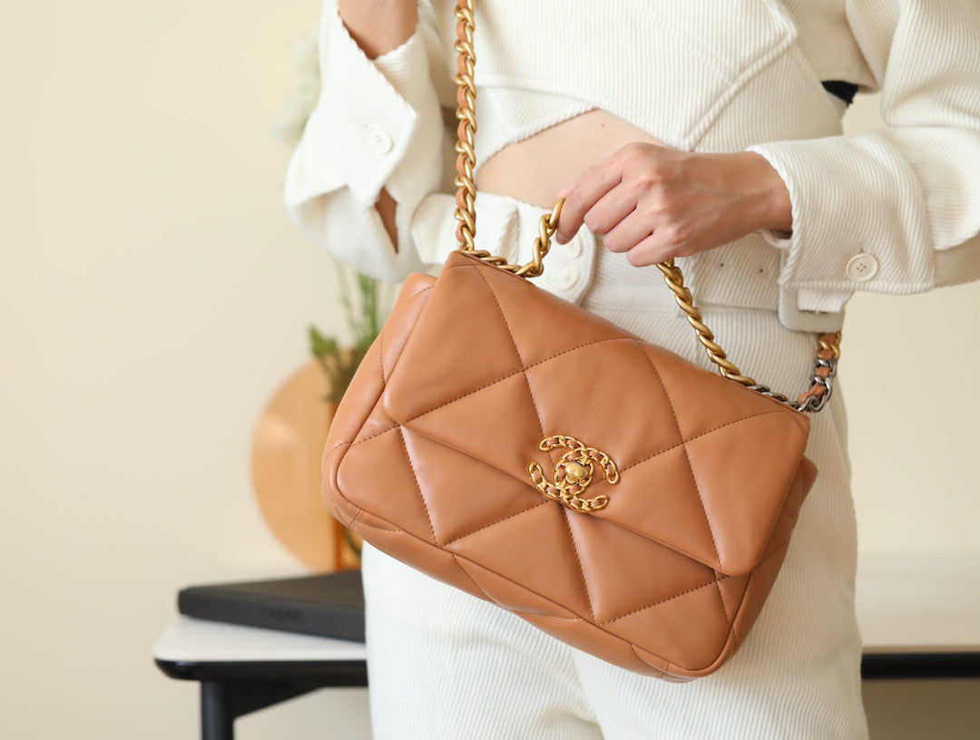 CC 19 BAG