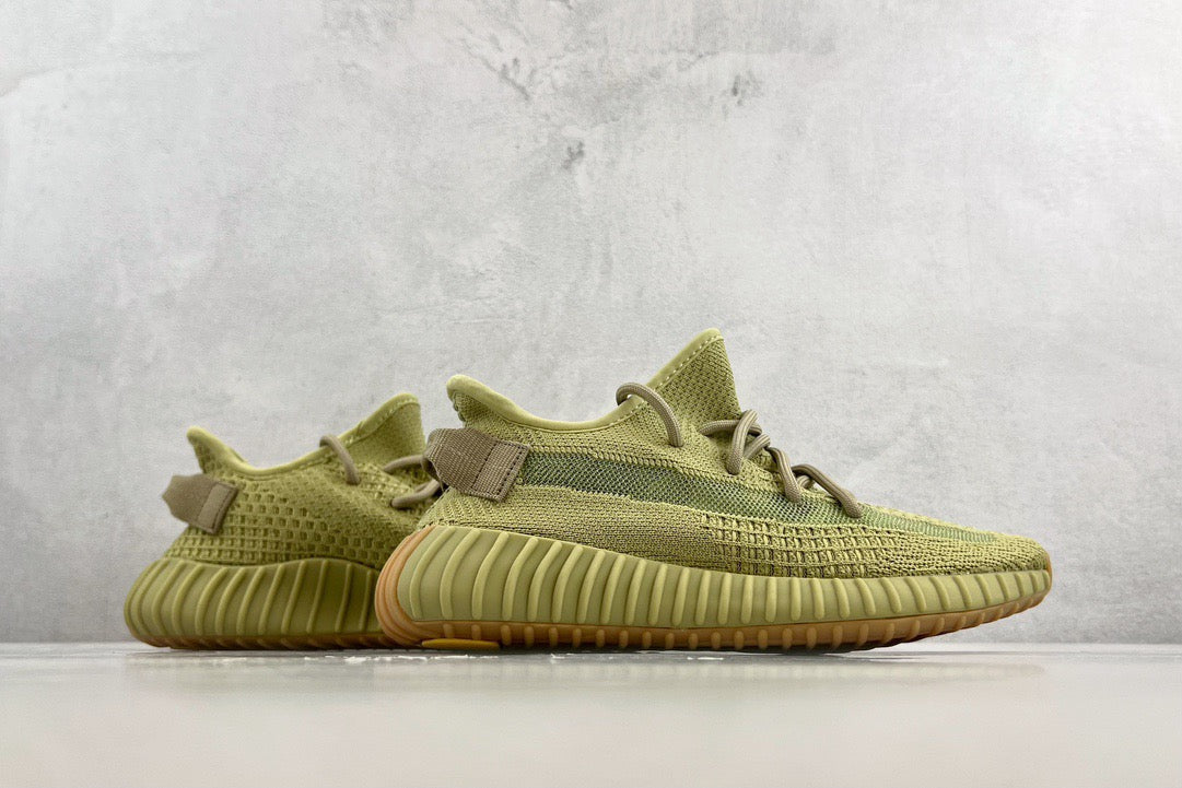 YEEZY BOOST 350 V2