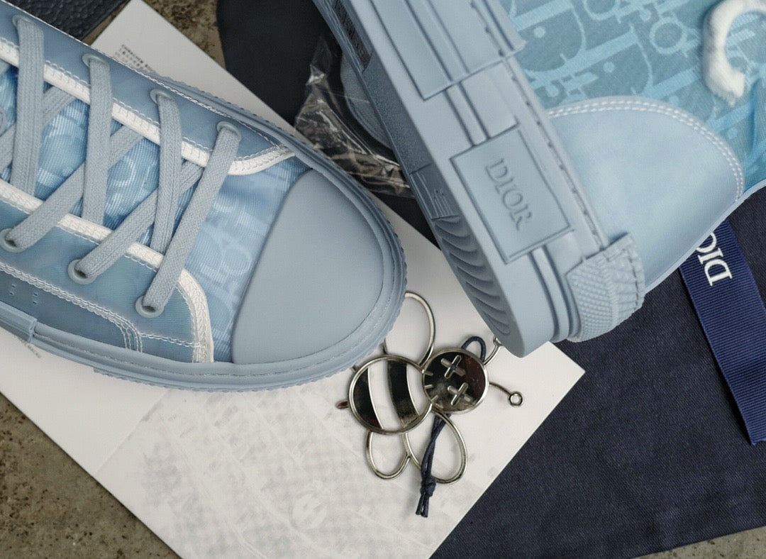 CD B23 SNEAKERS