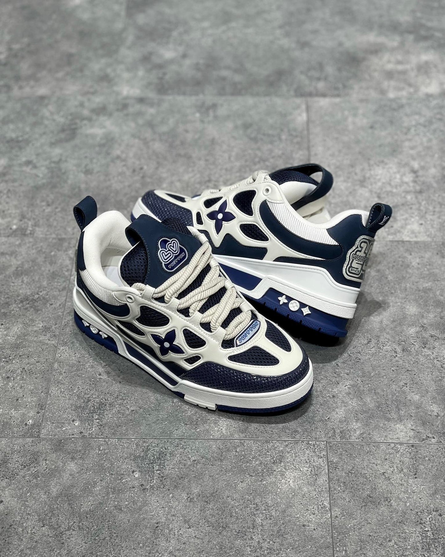 LOU TRAINERS