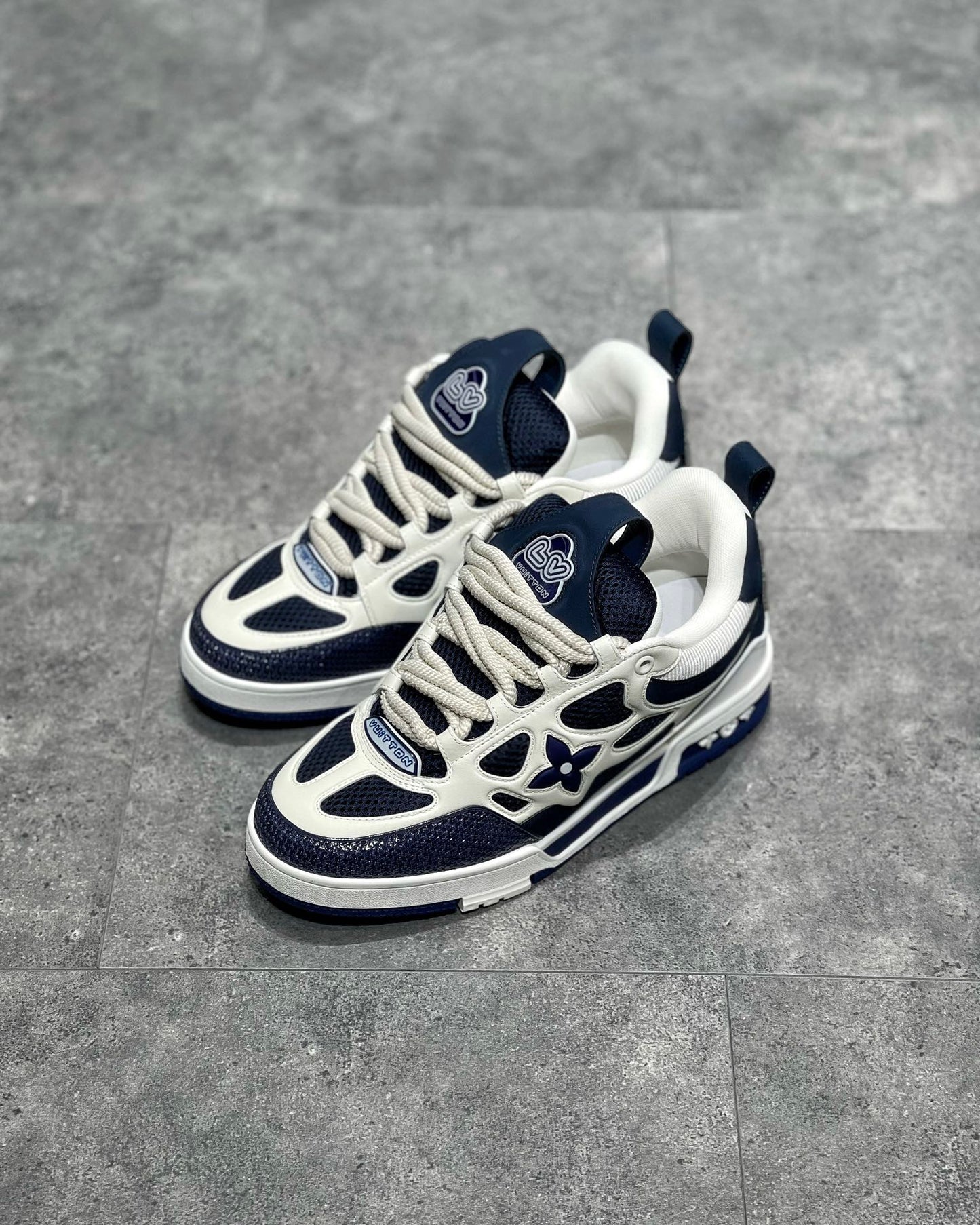 LOU TRAINERS