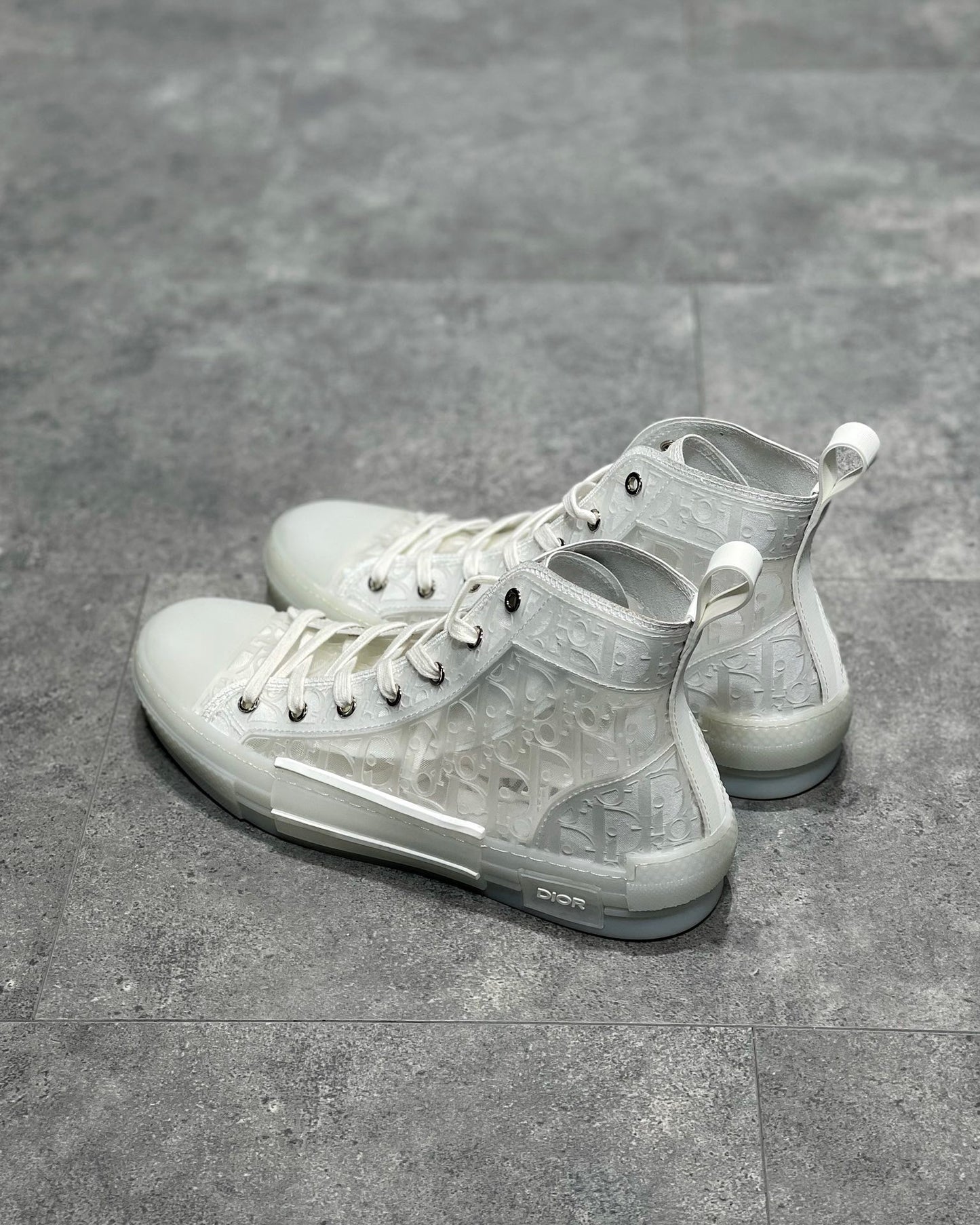CD B23 SNEAKERS