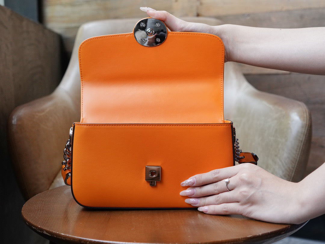 GG PETITE GG MINI SHOULDER BAG