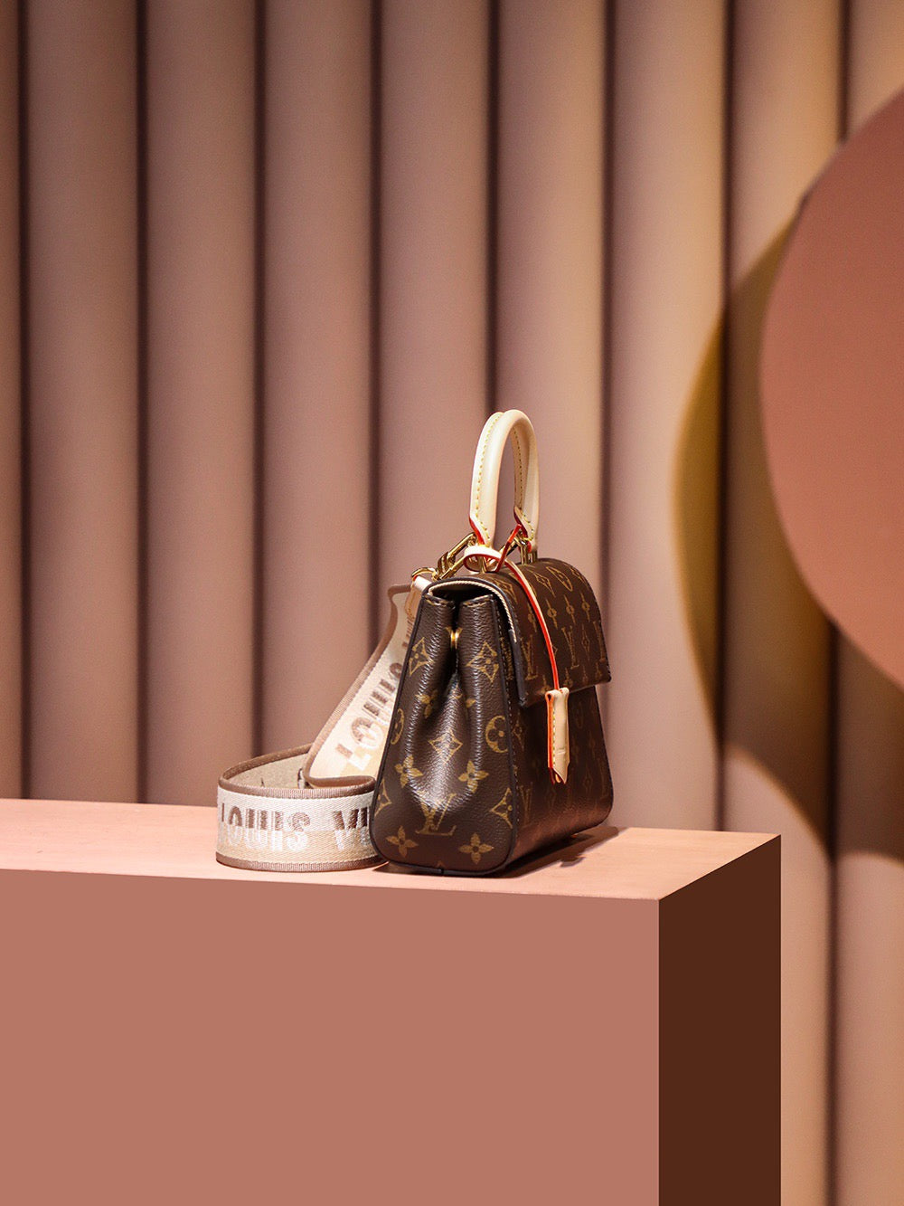 LOU CLUNY MINI BAG
