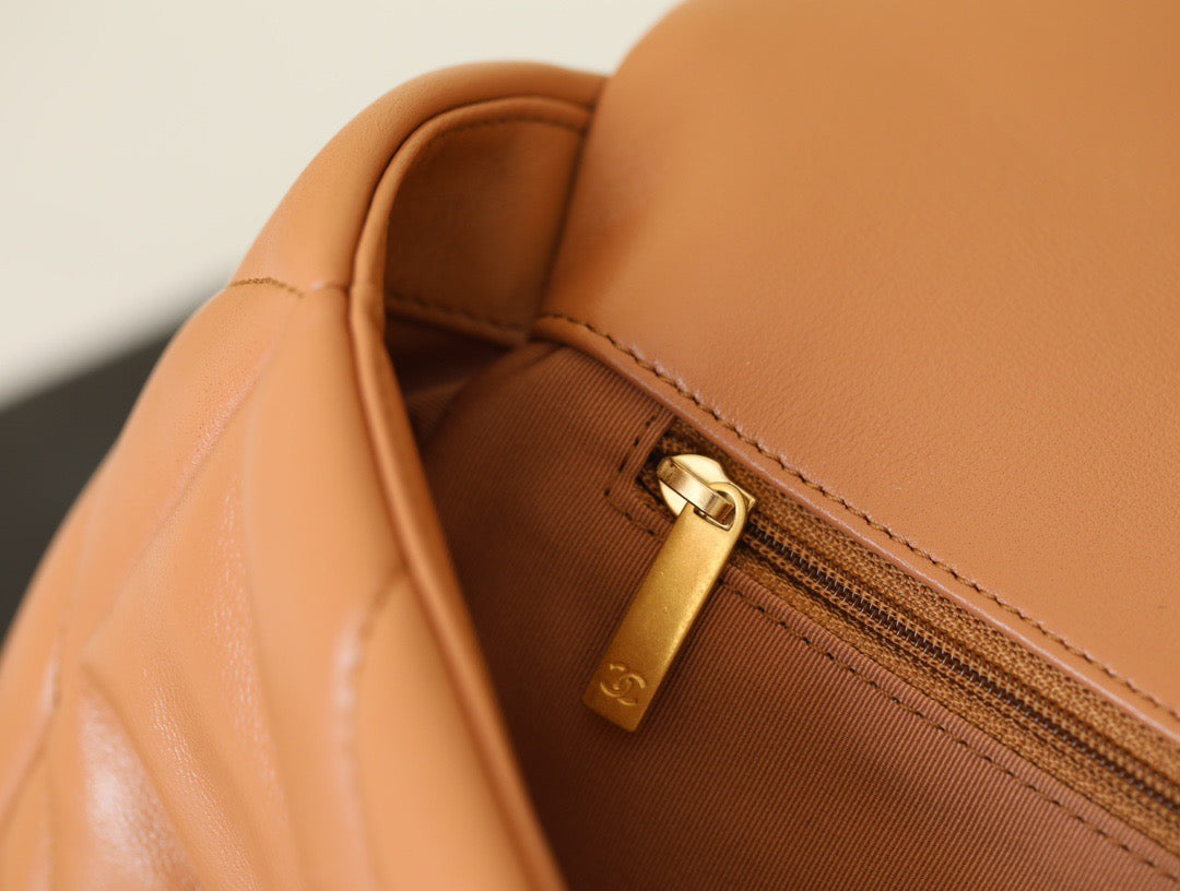 CC 19 BAG