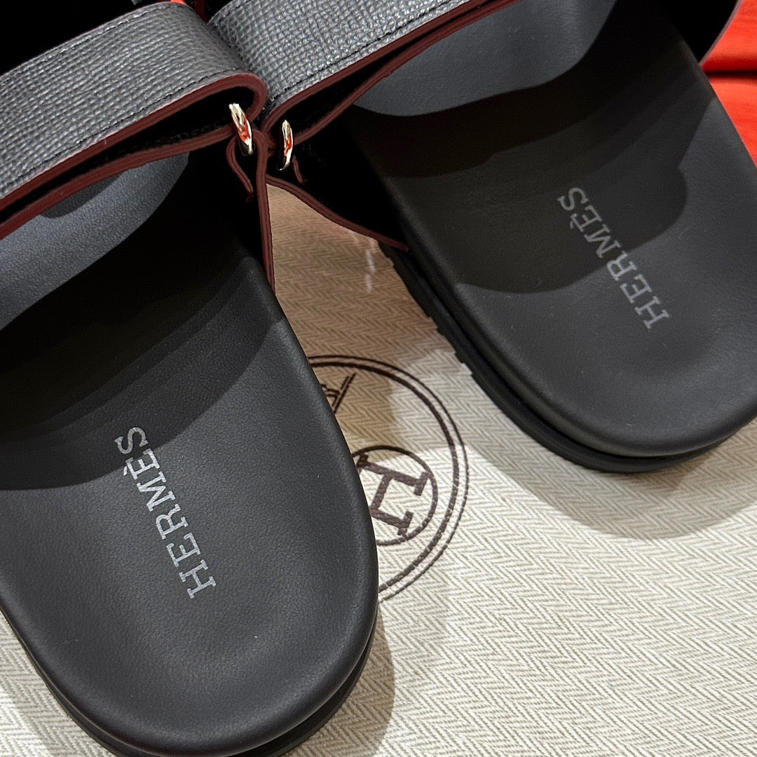 HERM CHYPRE SANDALS