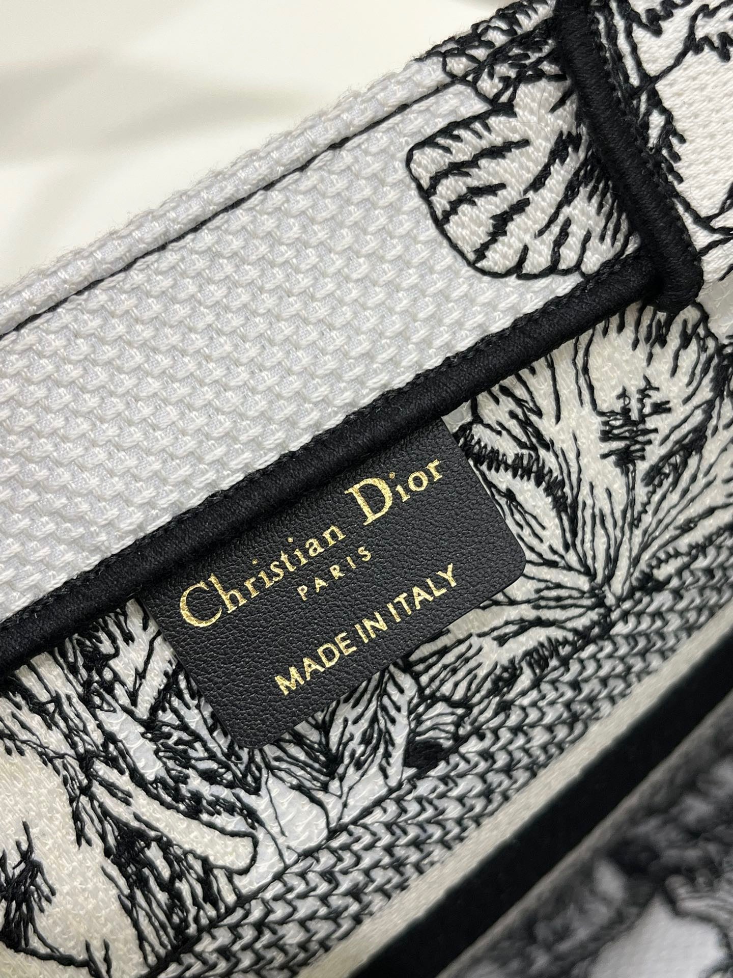 CD SMALL BOOK TOTE BAG