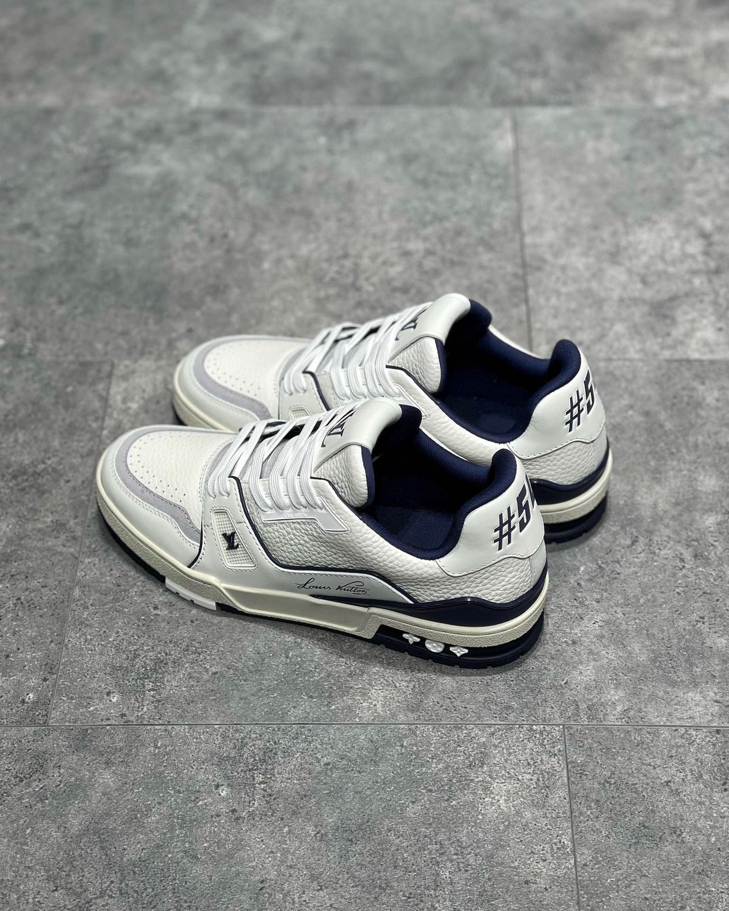 LOU TRAINERS