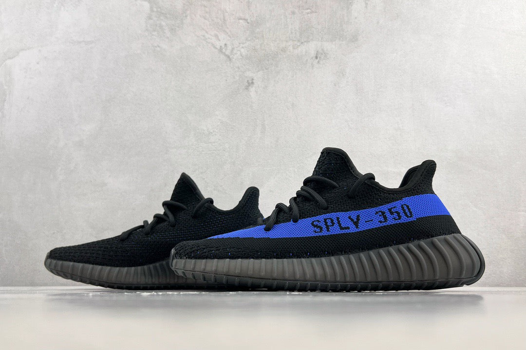 YEEZY BOOST 350 V2