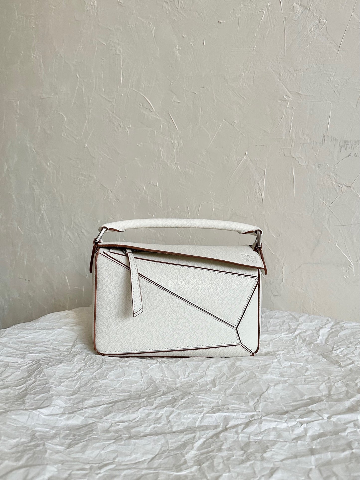 LOEW SMALL PUZZLE EDGE BAG